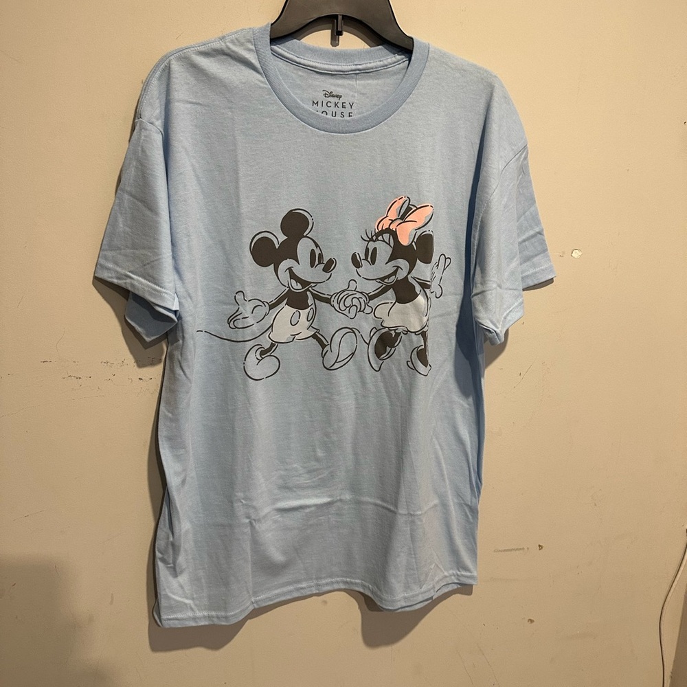 New Juniors Mickey Mouse’s and Minnie Holding  hands.